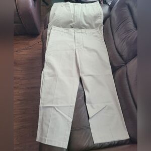 IZOD Men's Khaki Pants